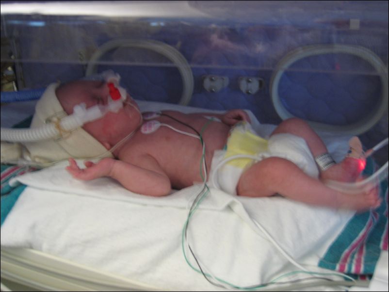 Sebastian in the Isolette, CPAP and other stuff